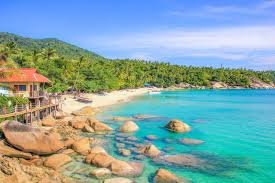 Koh Phangan Travel Guide – Discover Thailand’s Island of Full Moon Magic, Serenity, and Adventure